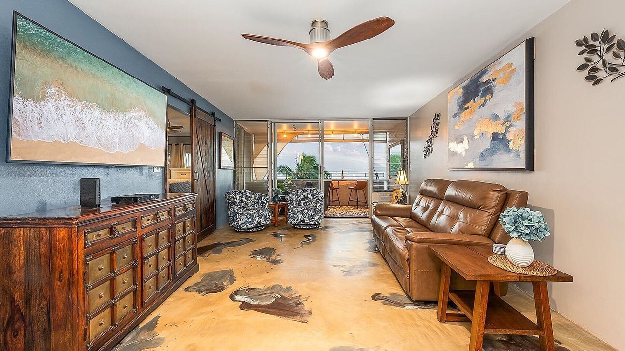 Photo of Bedroom in Maalaea