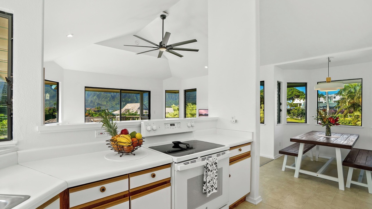 Photo of Kitchen in Princeville