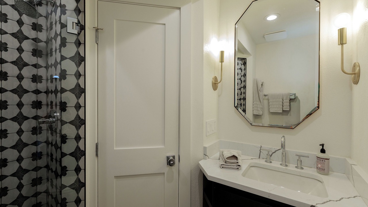 Photo of Bathroom in Highland Meadows