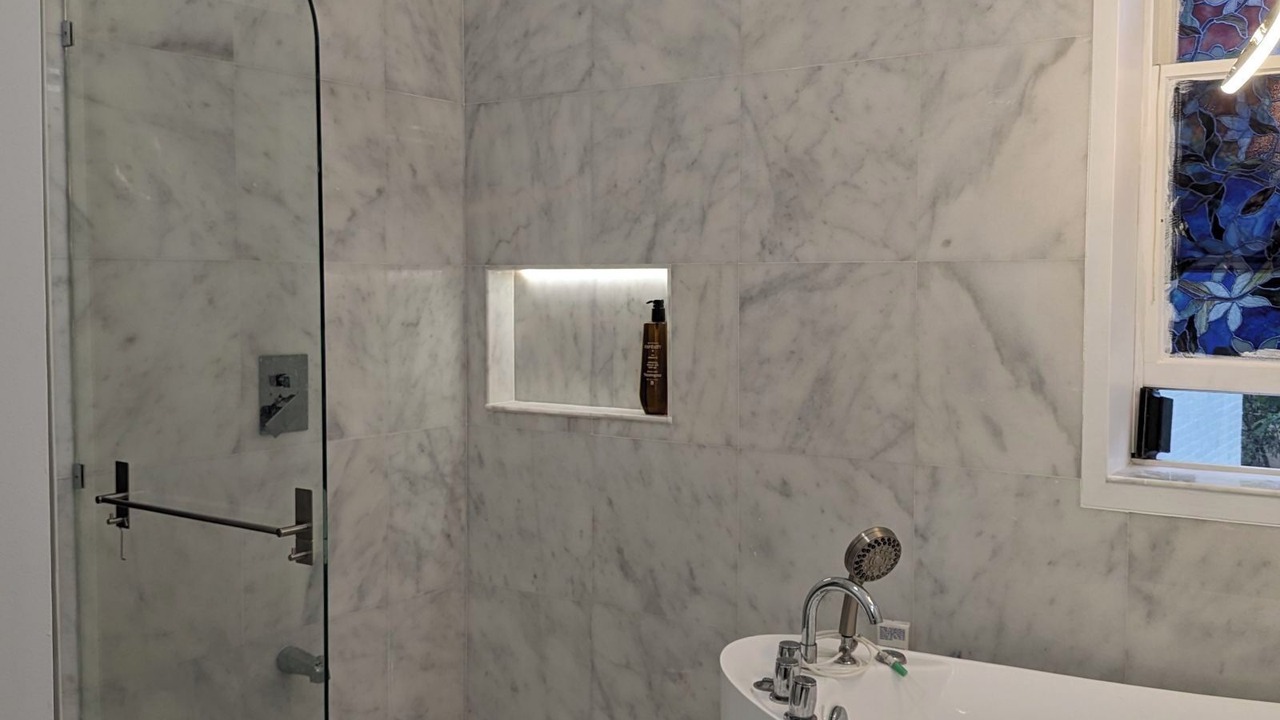 Photo of Bathroom in Waialae Iki Ridge