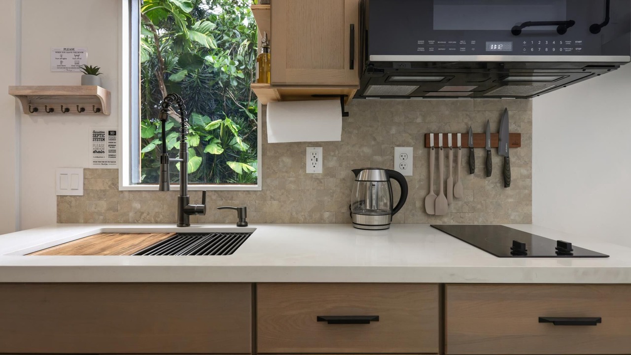 Photo of Kitchen in Kahaluu-Keauhou