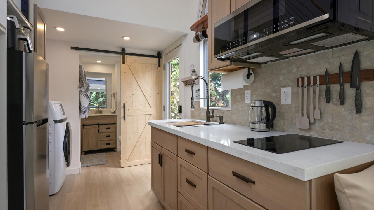 Photo of Kitchen in Kahaluu-Keauhou