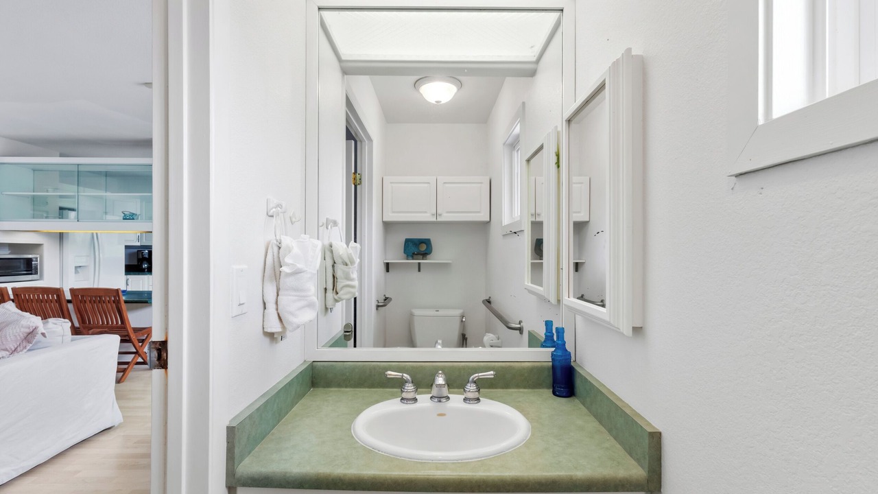 Photo of Bathroom in Kailua