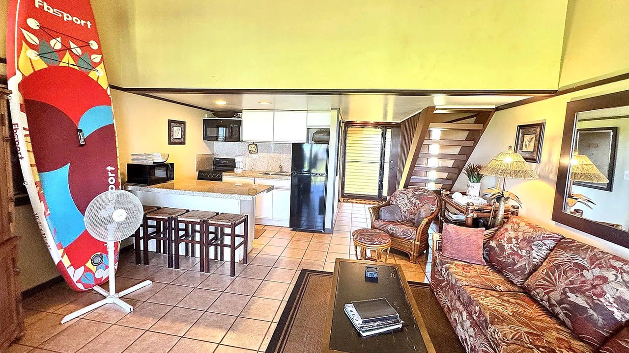 Photo of Livingroom in Maunaloa