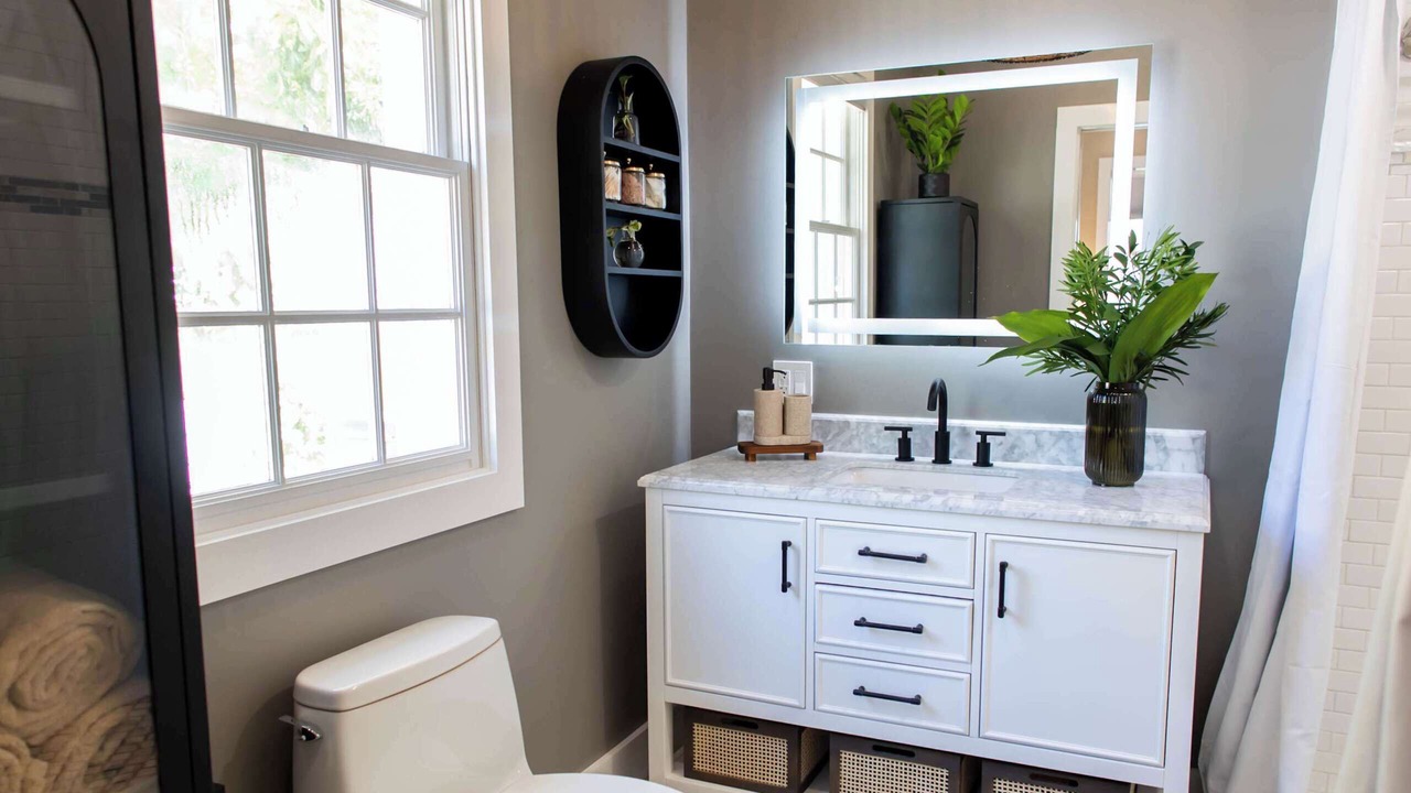 Photo of Bathroom in Old Town