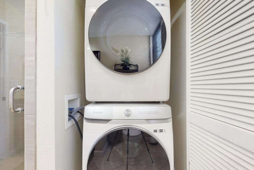 Photo of Bathroom in Kahaluu Bay