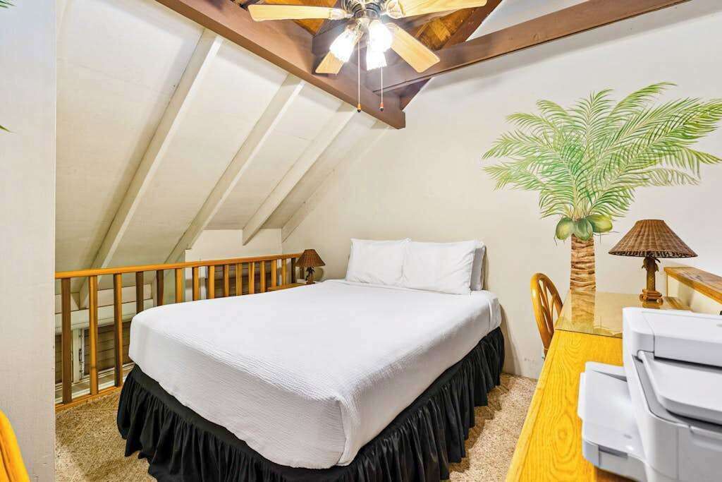 Photo of Bedroom in Maunaloa