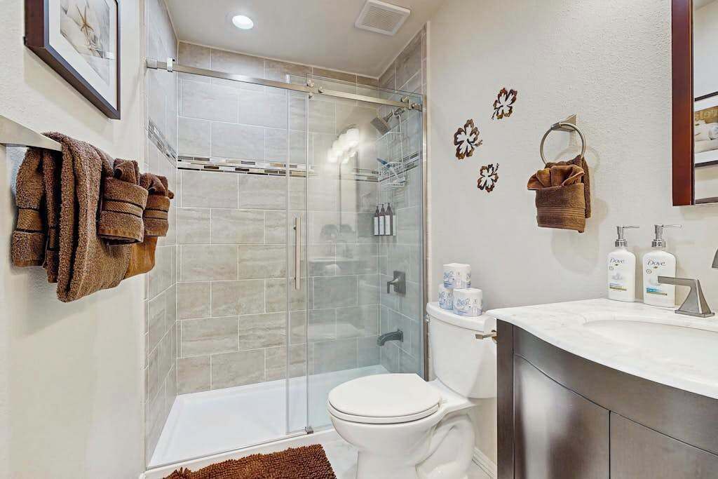 Photo of Bathroom in Ualapue