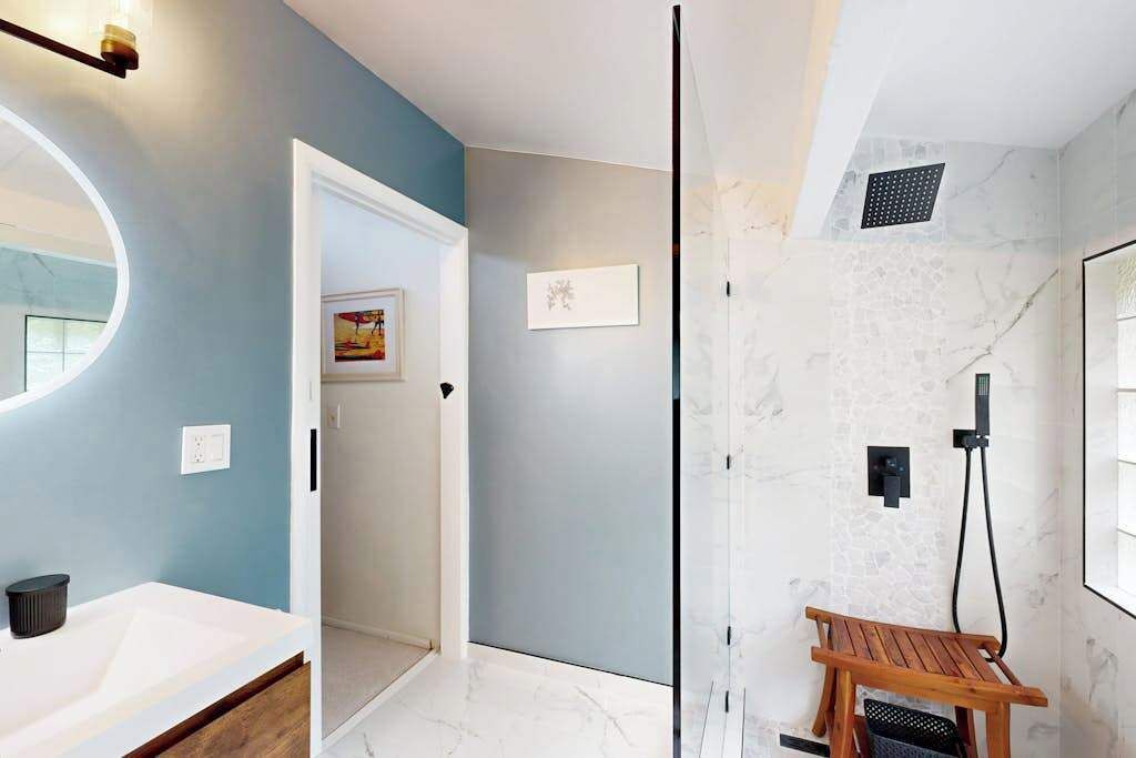 Photo of Bathroom in Hawaii Kai