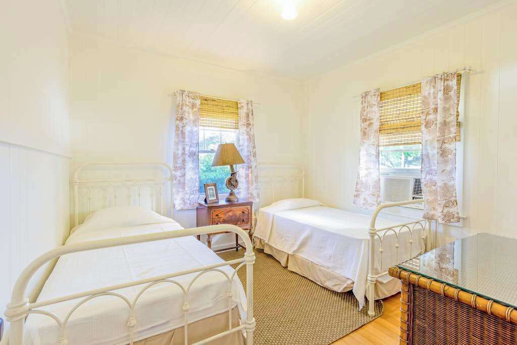 Photo of Bedroom in Diamond Head - Kapahulu - St. Louis