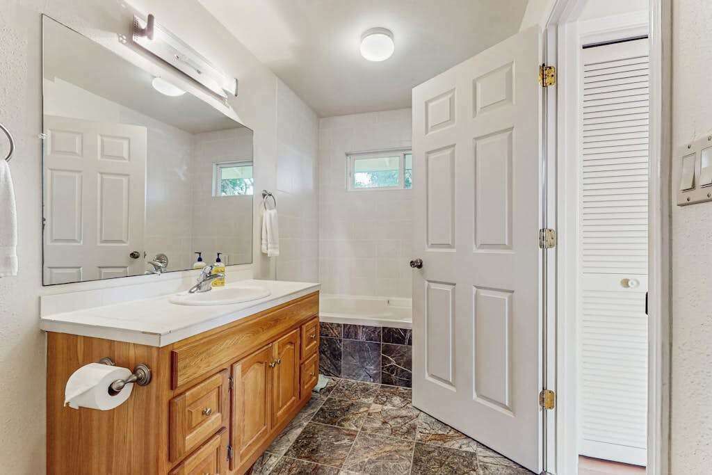 Photo of Bathroom in Kamuela