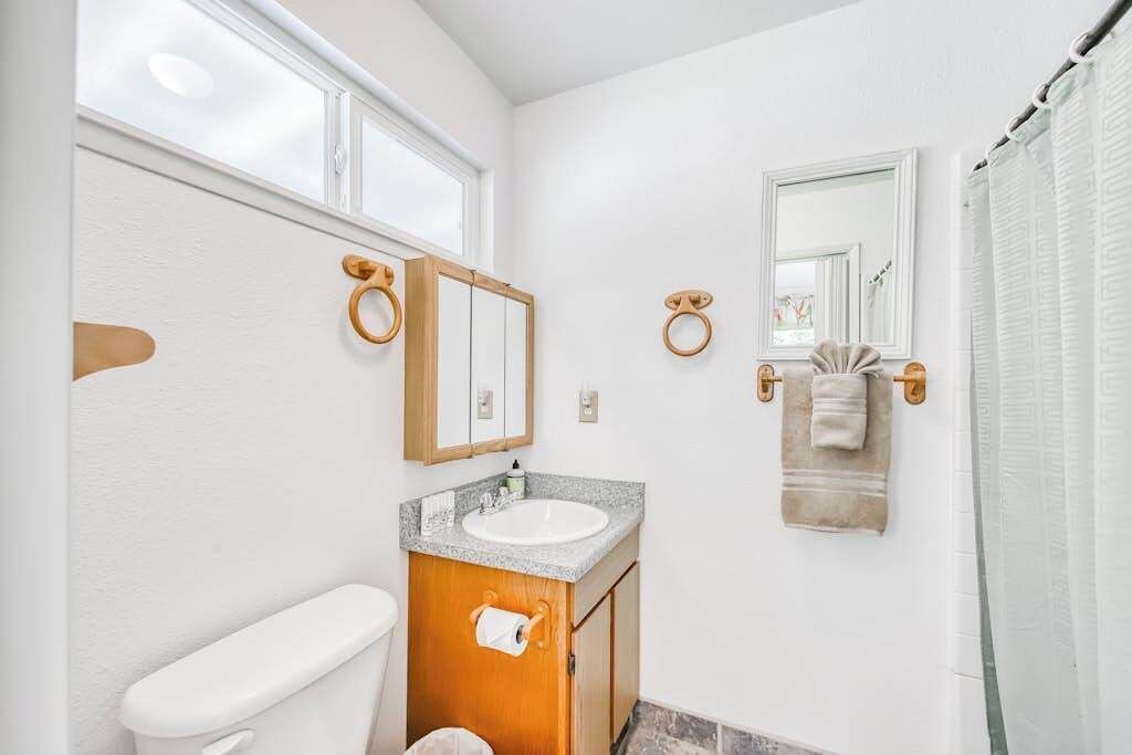 Photo of Bathroom in Volcano