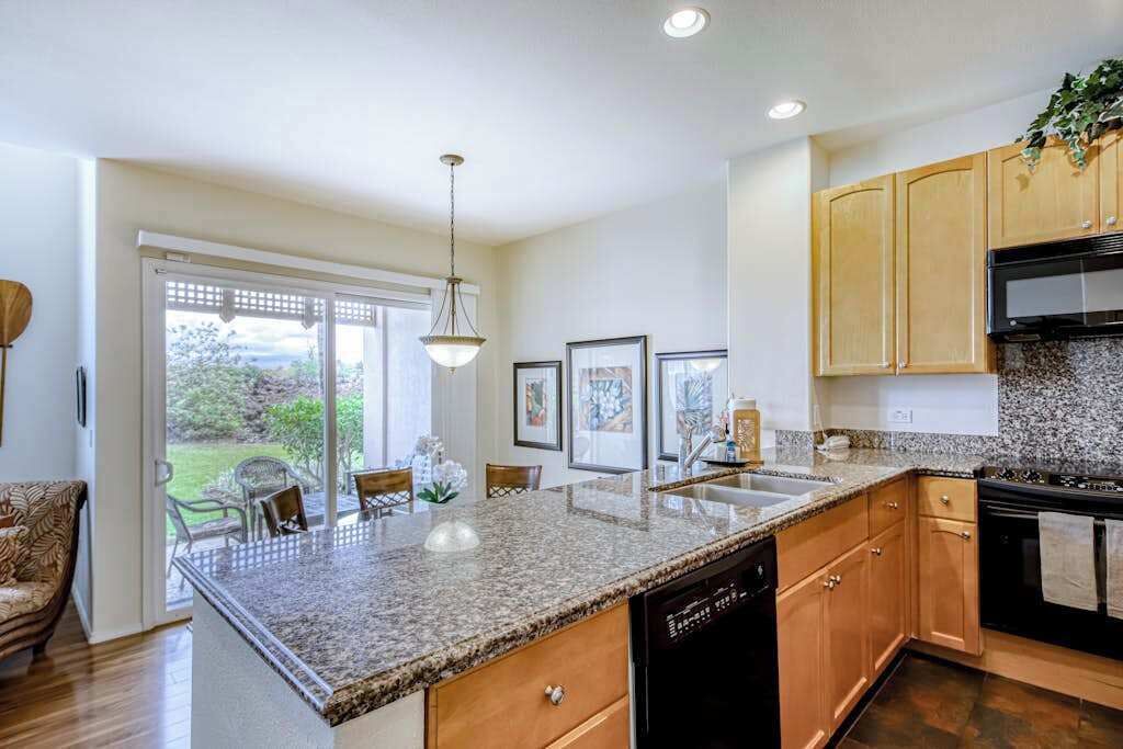 Photo of Kitchen in Waikoloa