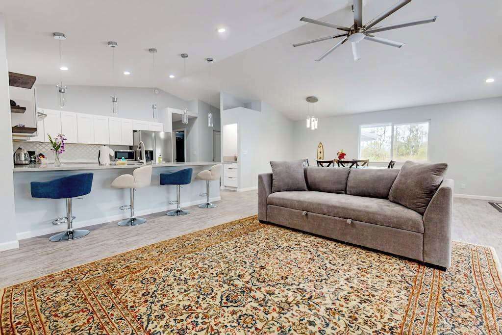 Photo of Livingroom in Orchidlands Estates