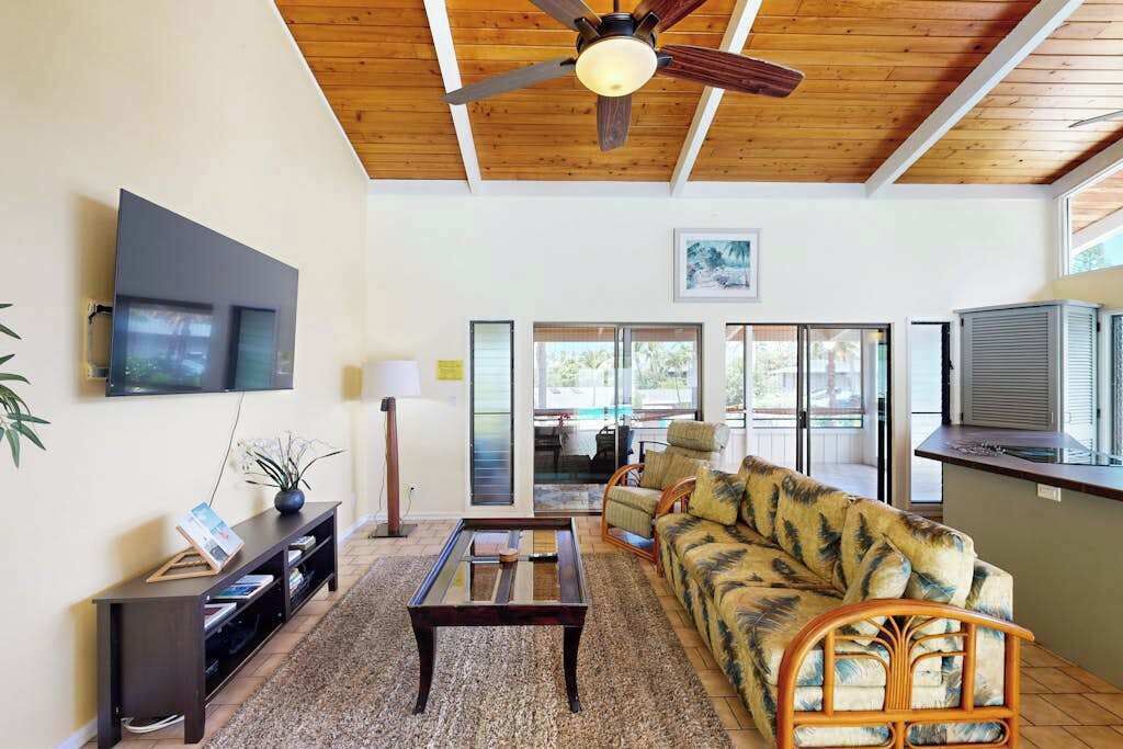 Photo of Livingroom in Keauhou