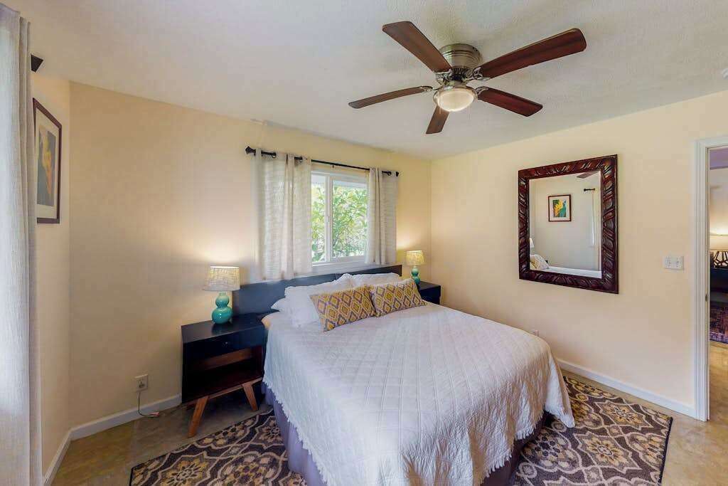 Photo of Bedroom in Keaau