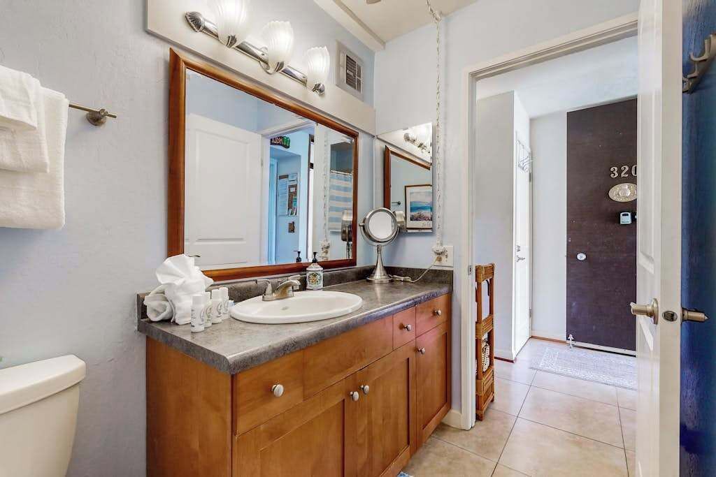 Photo of Bathroom in Kihei