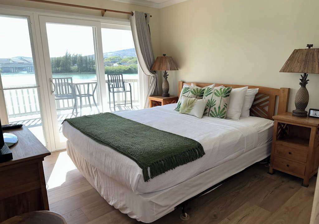 Photo of Bedroom in Portlock