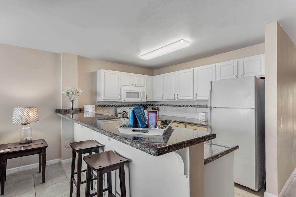 Photo of Kitchen in Wailua House Lots