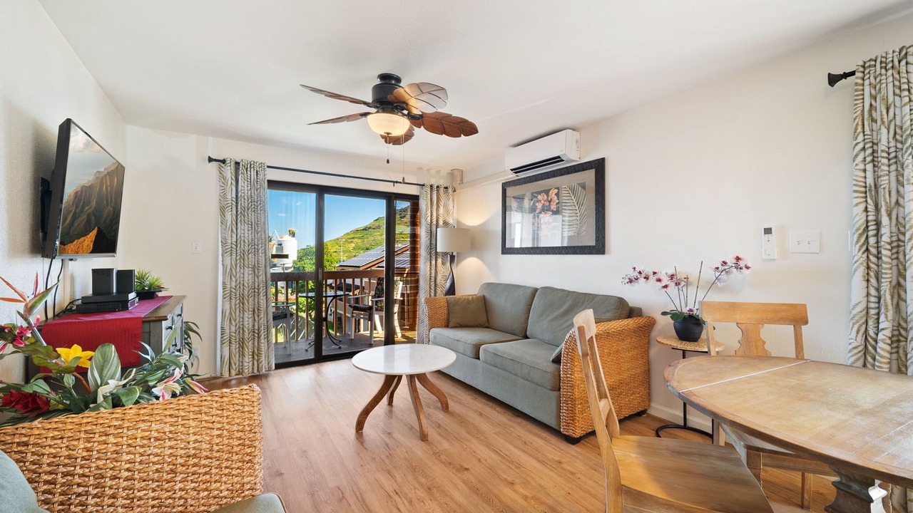 Photo of Livingroom in Nawiliwili