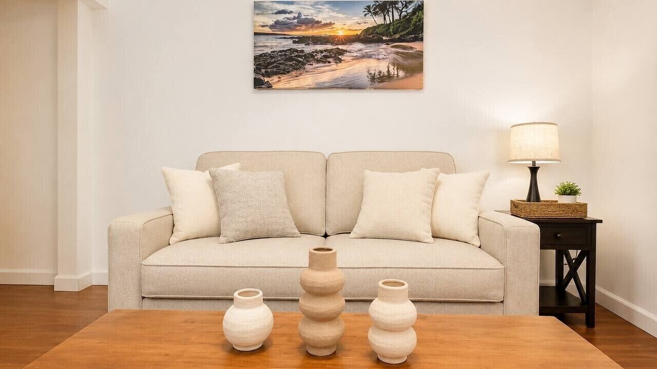 Photo of Livingroom in Downtown Honolulu