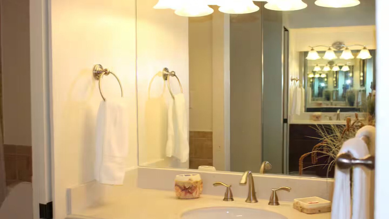 Photo of Bathroom in Honokowai
