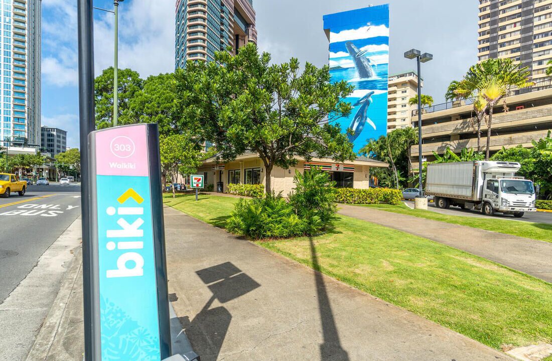 Photo of Outdoor in McCully - Moiliili