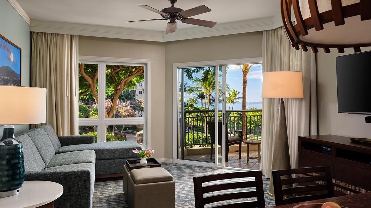 Photo of Livingroom in Historic Lahaina Front Street