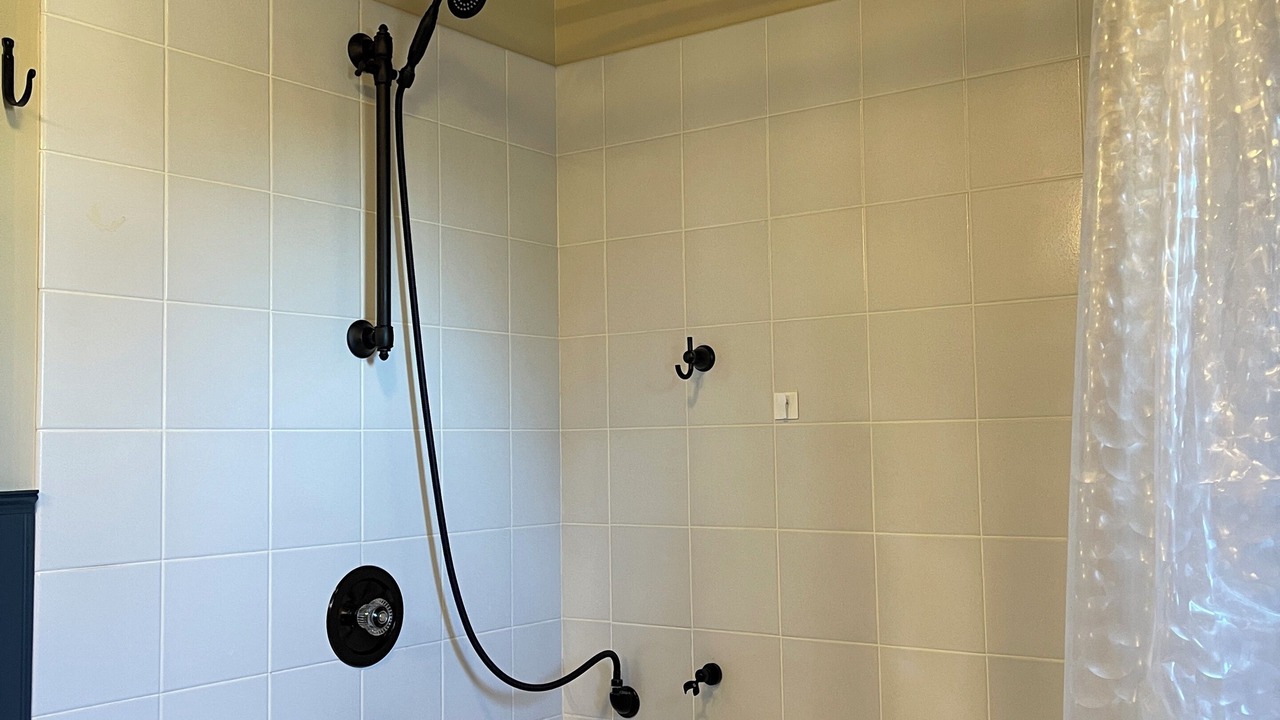 Photo of Bathroom in Niantic