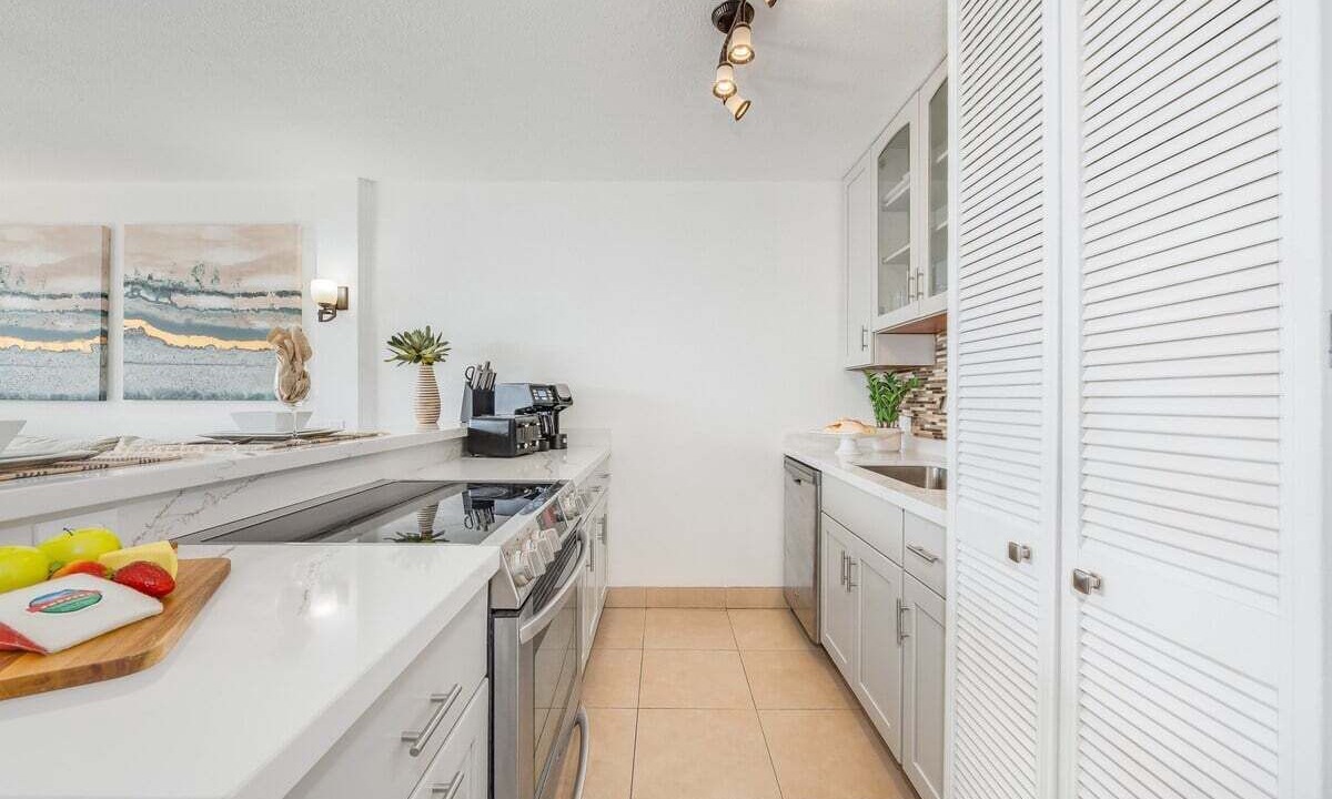 Photo of Kitchen in Maalaea