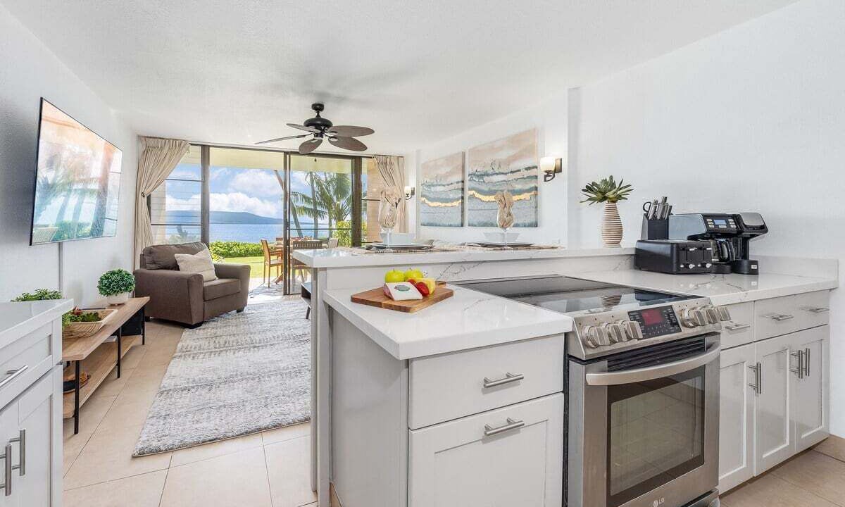 Photo of Kitchen in Maalaea