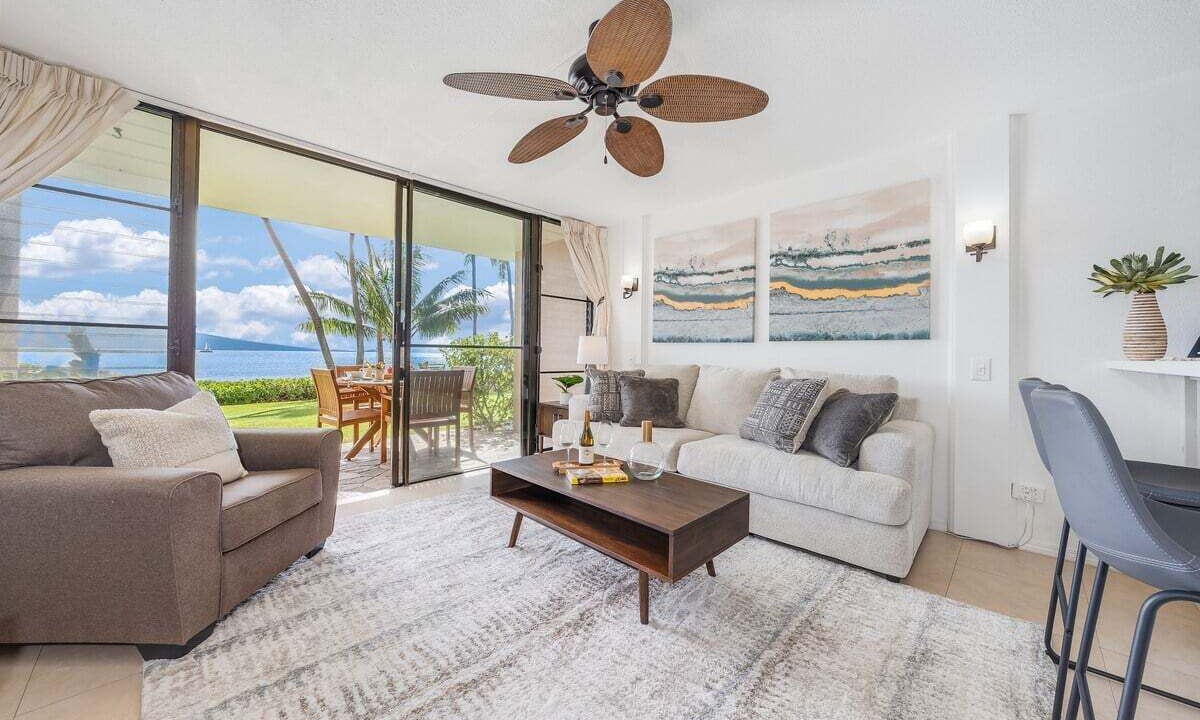 Photo of Livingroom in Maalaea