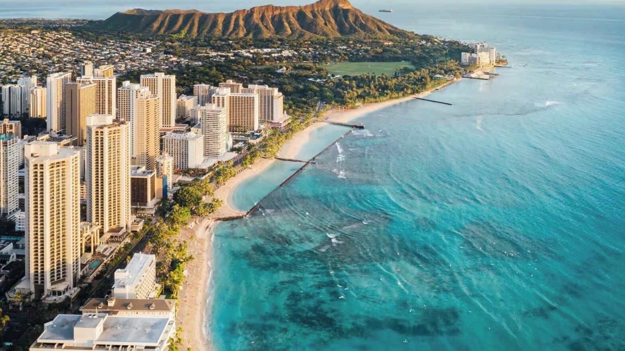 Photo of Others in Downtown Honolulu