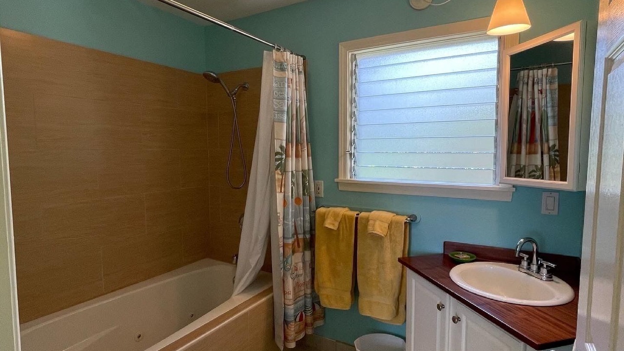 Photo of Bathroom in Kehena