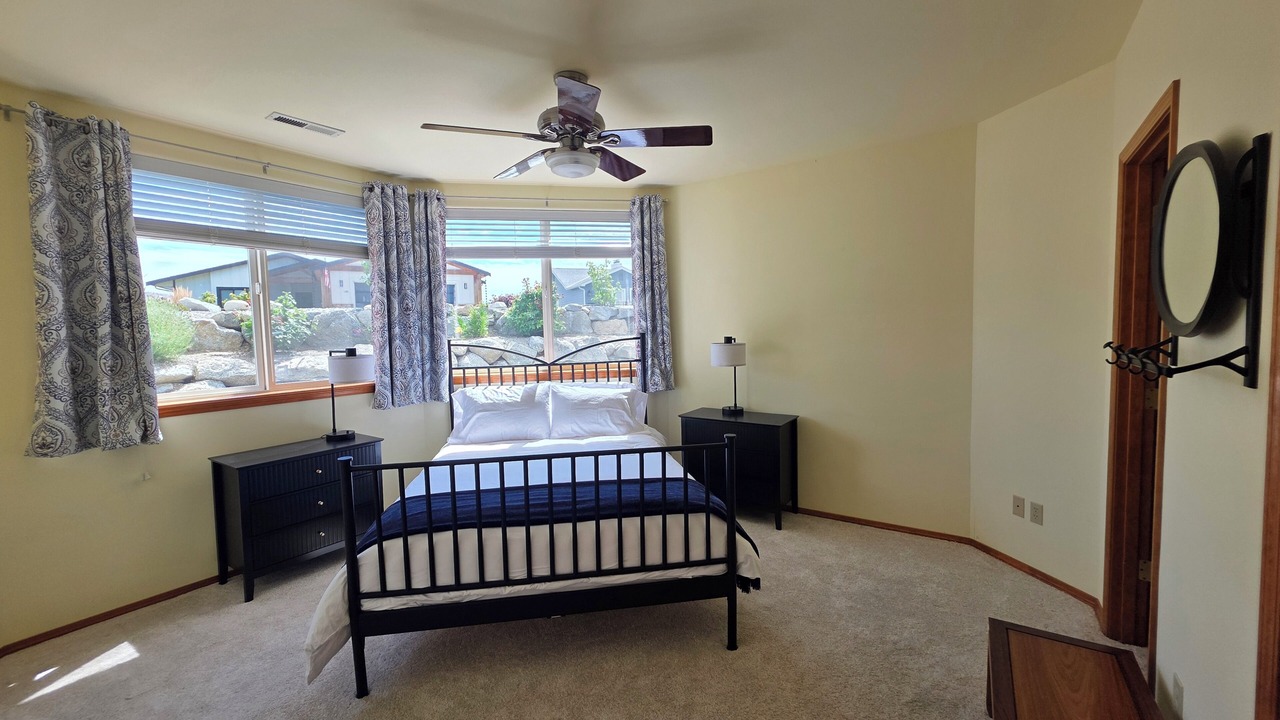Photo of Bedroom in Wapato Point