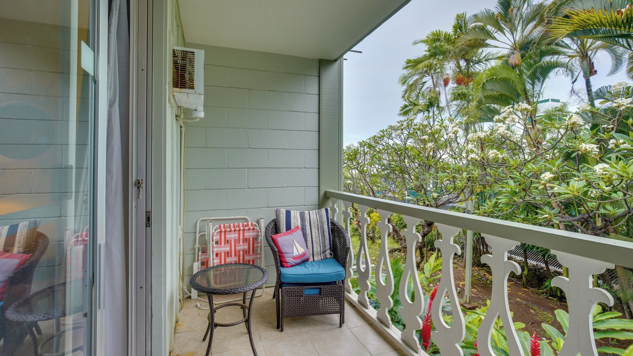 Photo of Patio Balcony in Historic Kailua Village