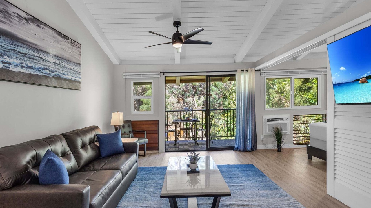 Photo of Livingroom in Maalaea