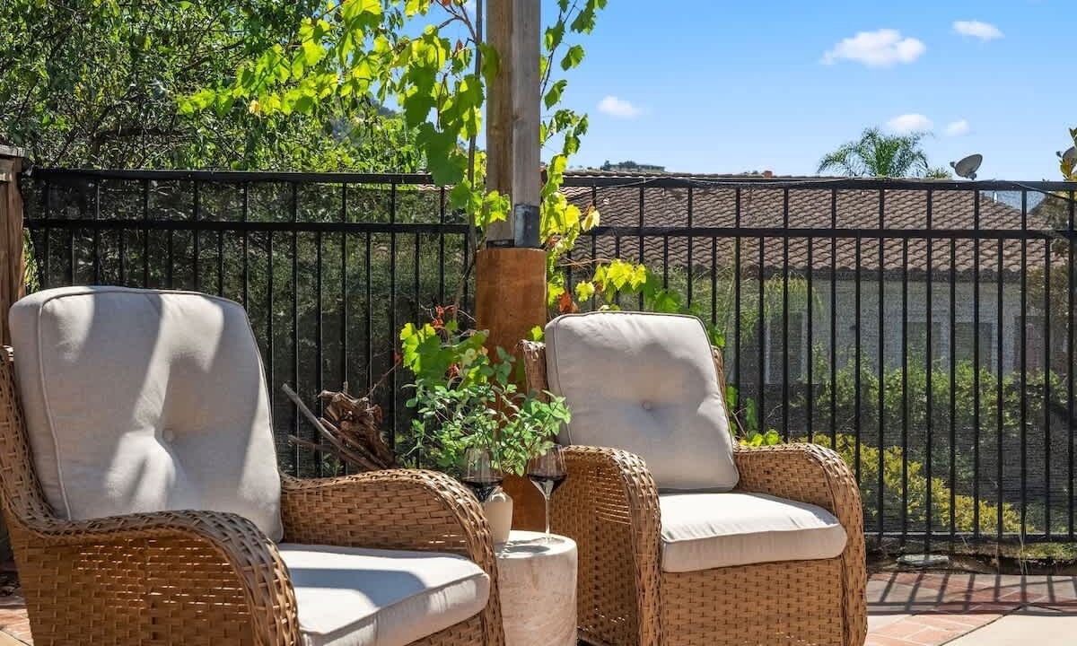 Photo of Patio Balcony in Woods Valley