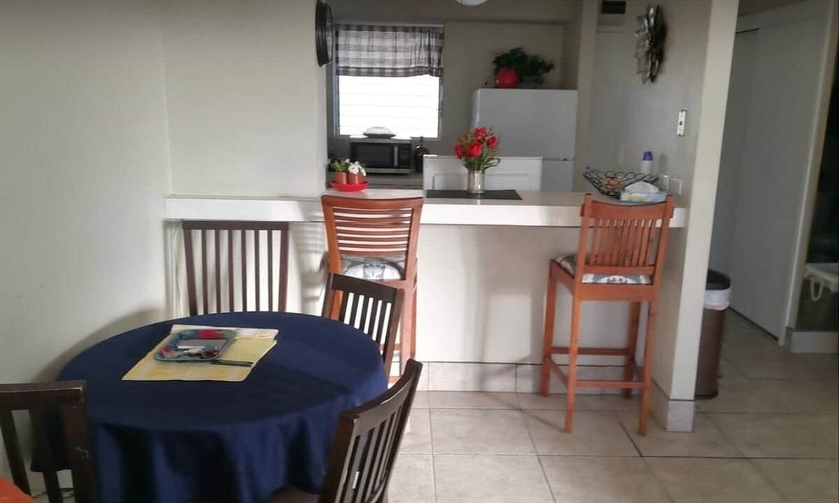 Photo of Others in McCully - Moiliili