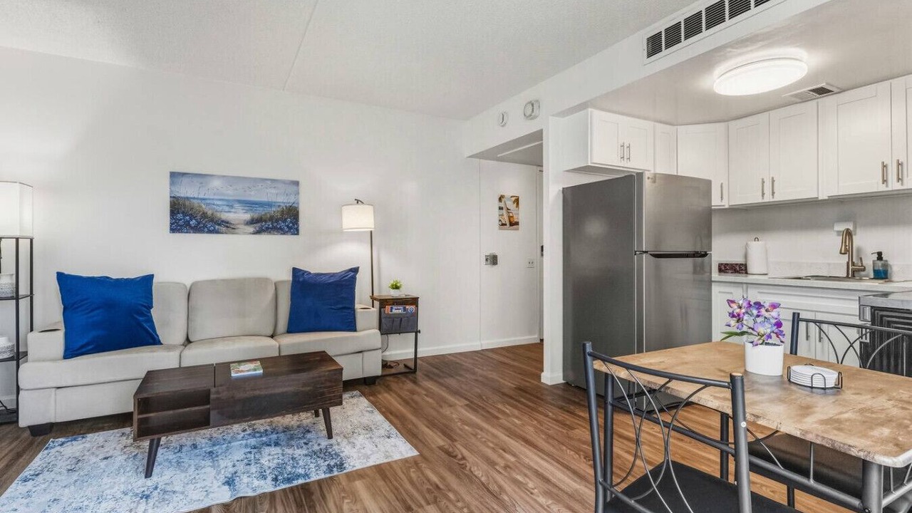 Photo of Livingroom in Downtown Honolulu