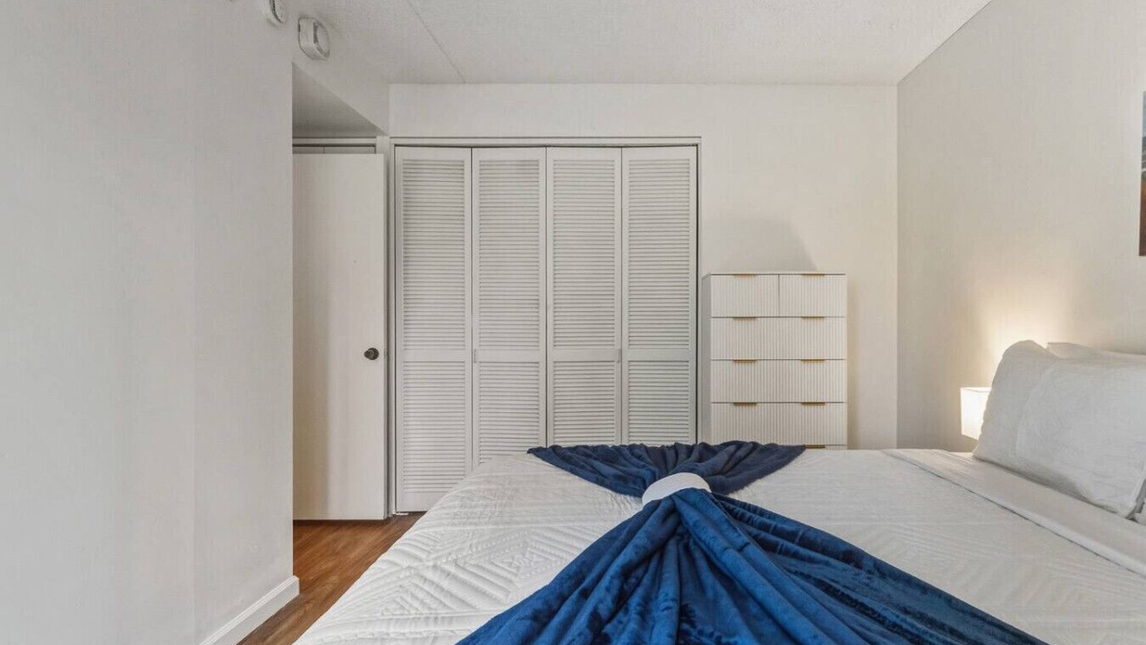 Photo of Bedroom in Downtown Honolulu
