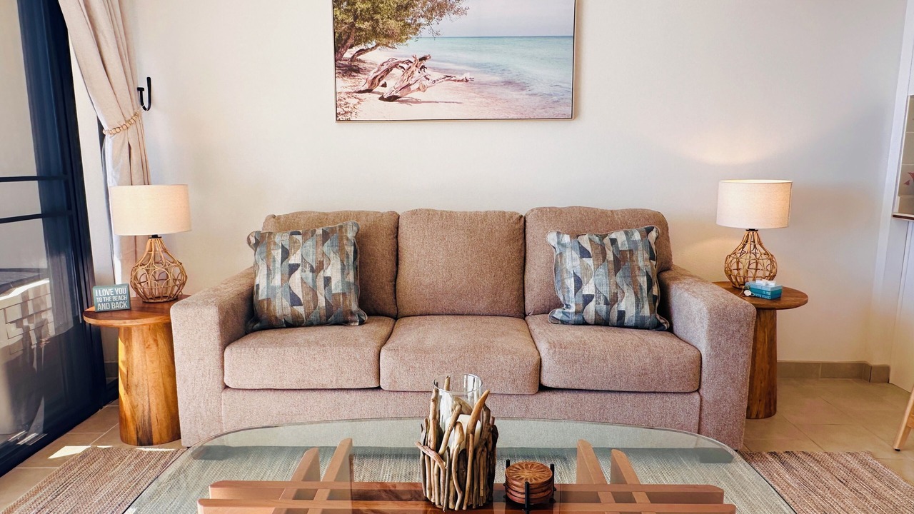 Photo of Livingroom in Makaha