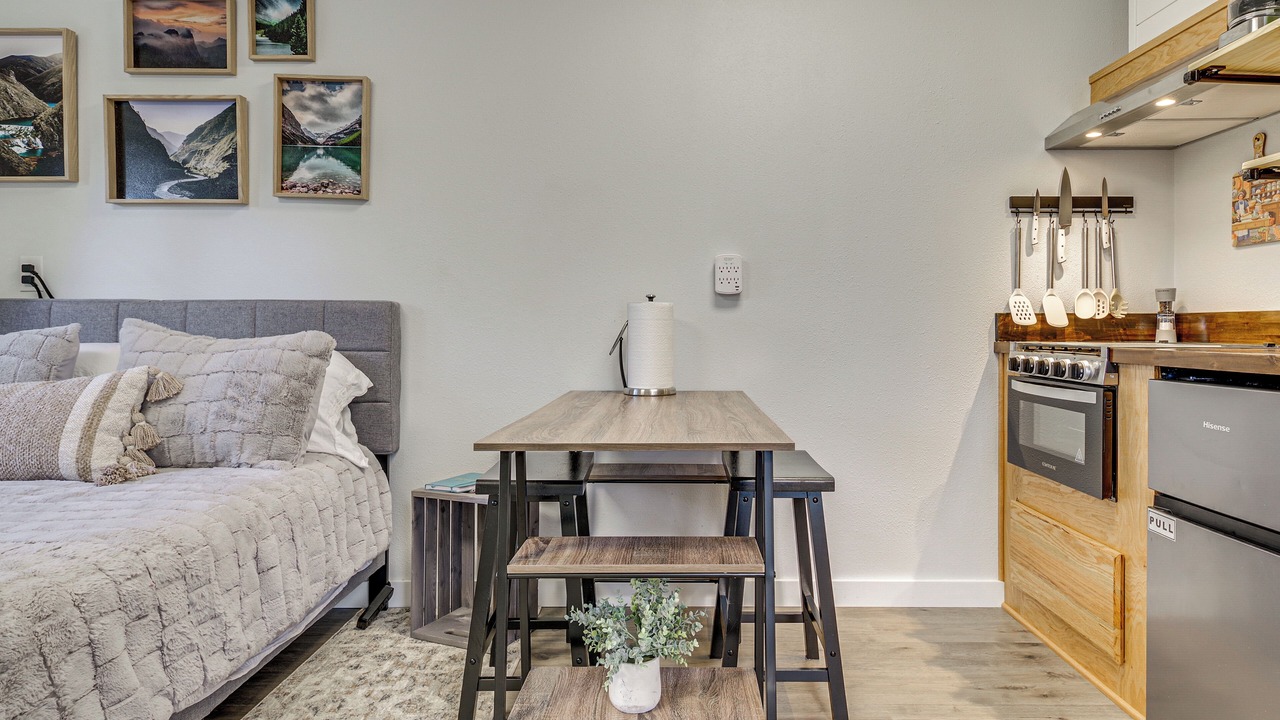 Photo of Bedroom in Woods Creek