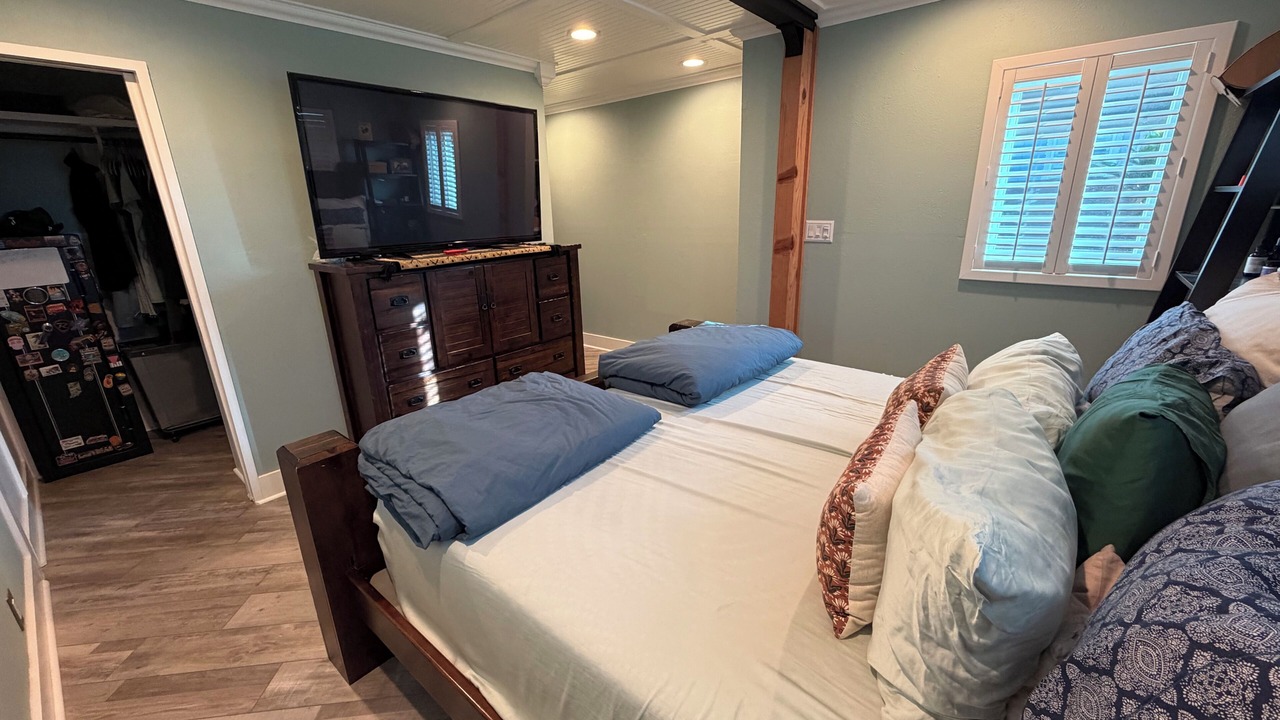 Photo of Bedroom in Village Park