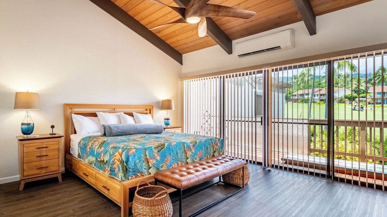 Photo of Bedroom in Kahaluu Bay