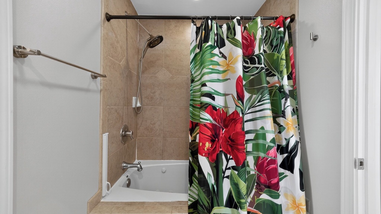 Photo of Bathroom in Hilo