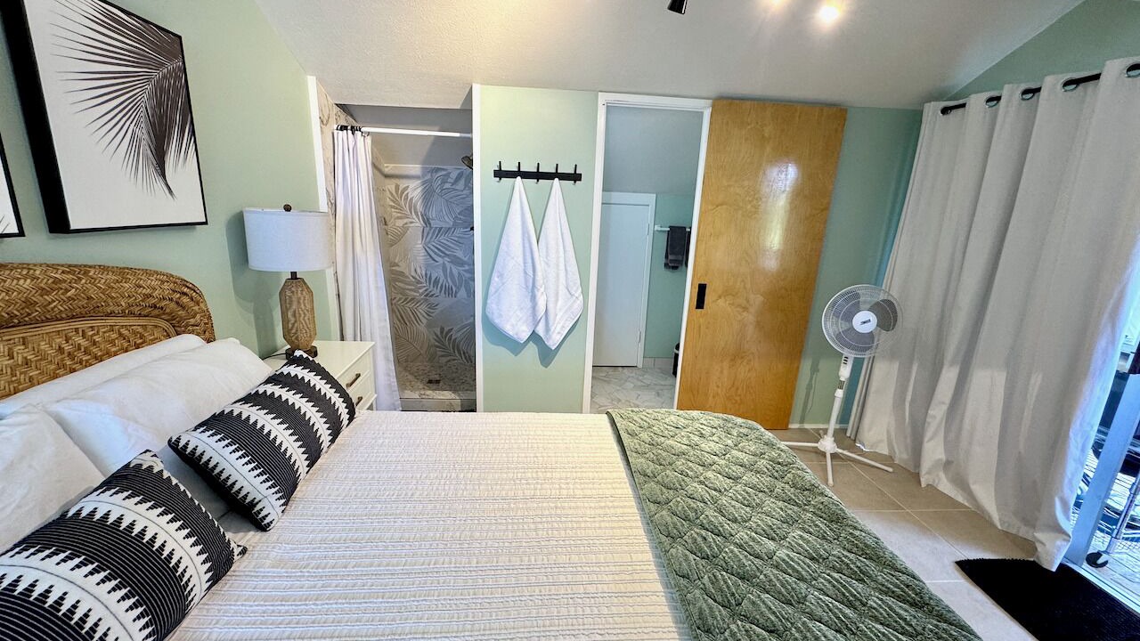 Photo of Bedroom in Kahaluu-Keauhou