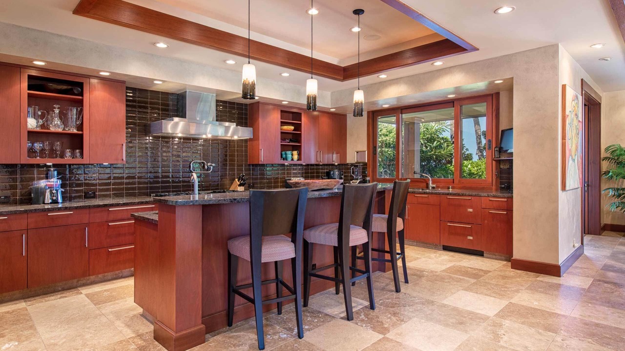 Photo of Kitchen in Kaupulehu