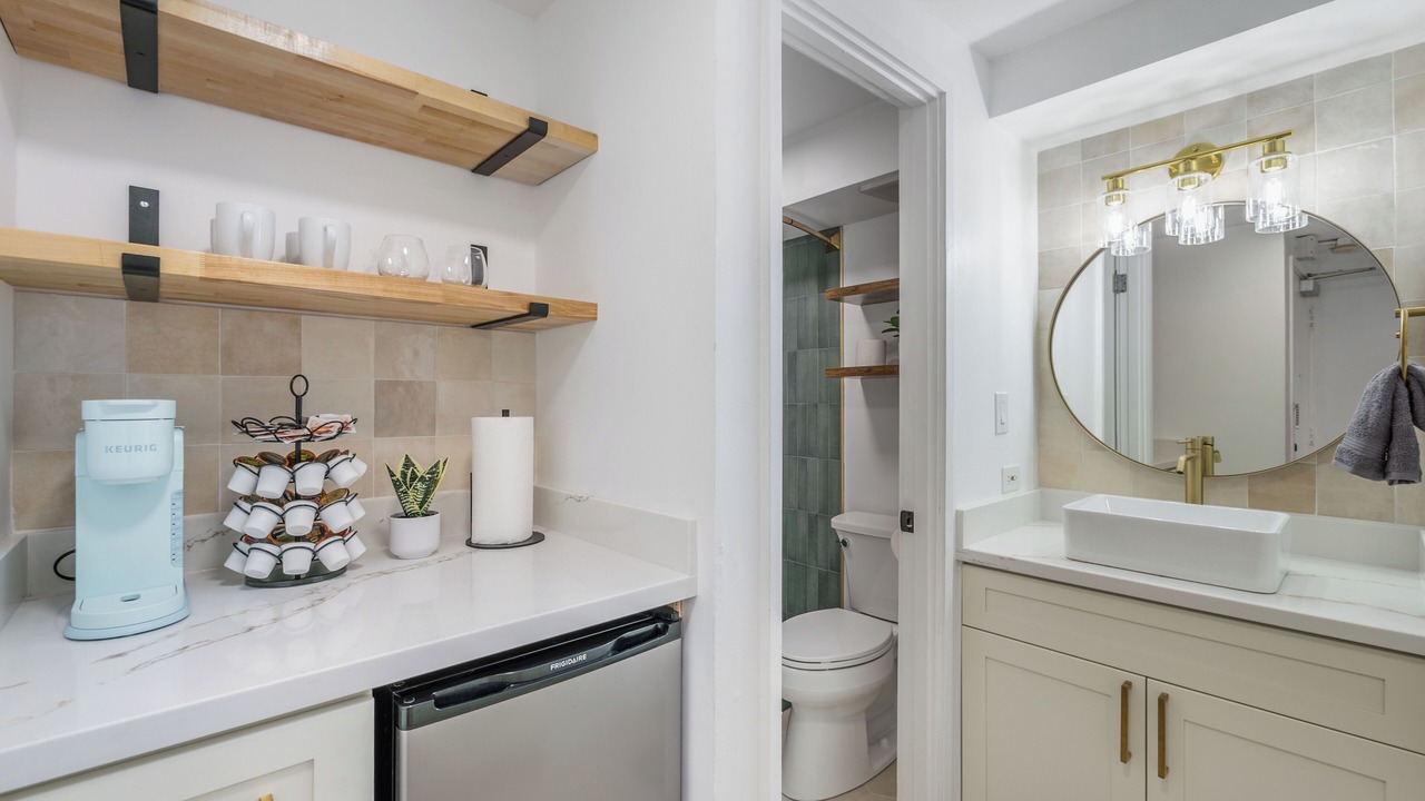 Photo of Bathroom in Waikiki