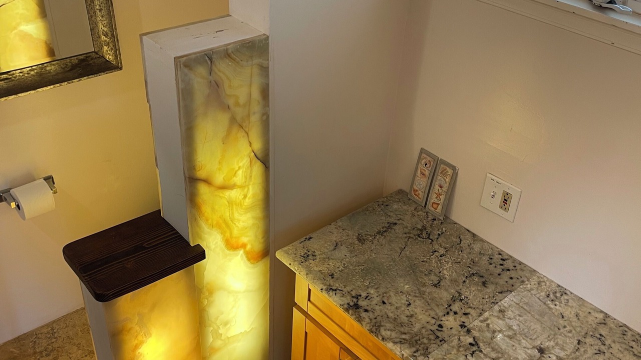 Photo of Bathroom in Waialua